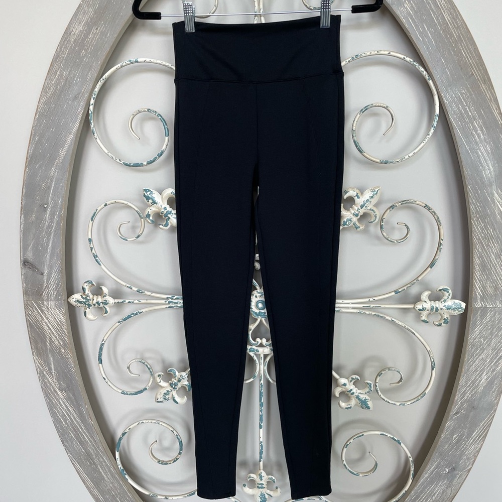 ASSETS BY SPANX leggings